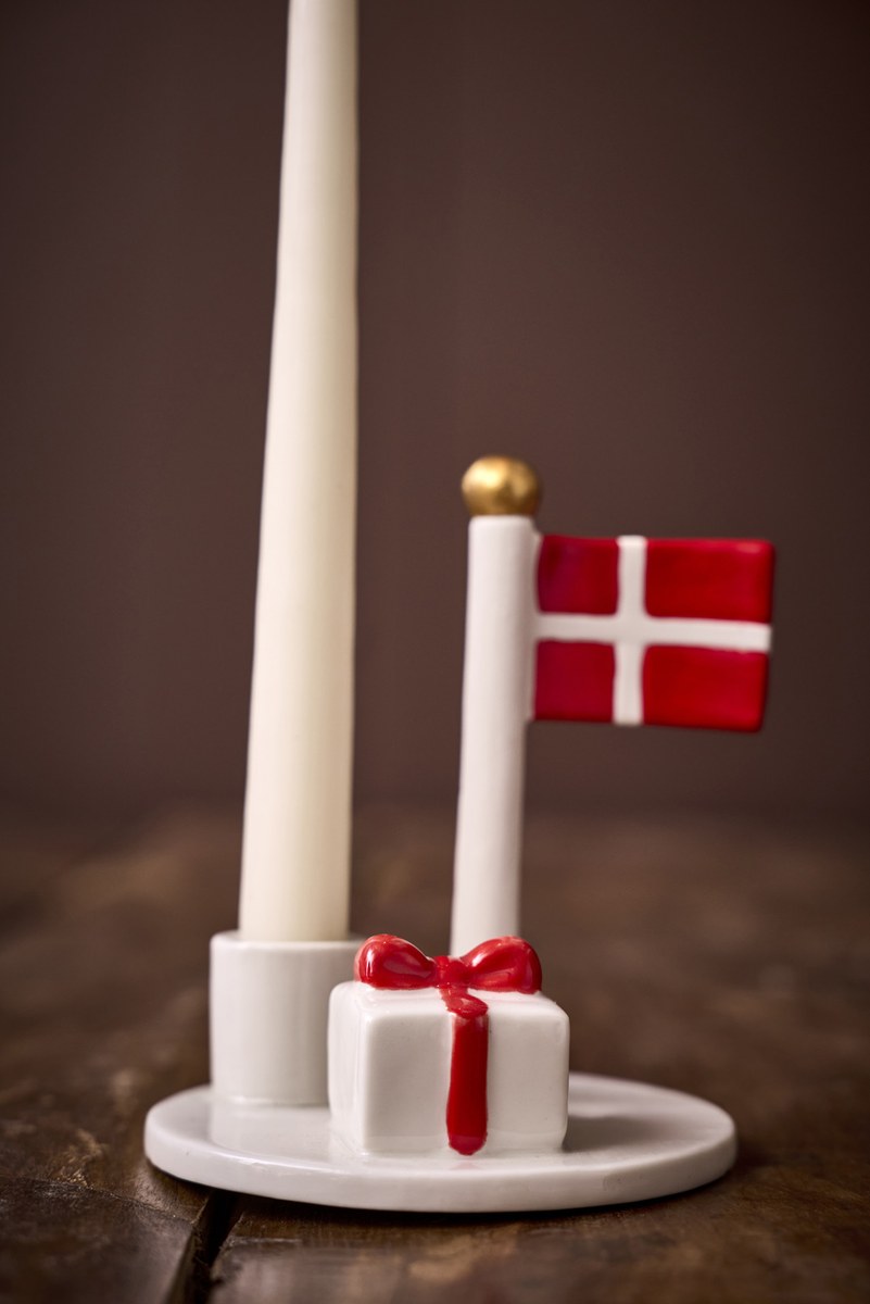 Lysestage Party – H14 cm – rød