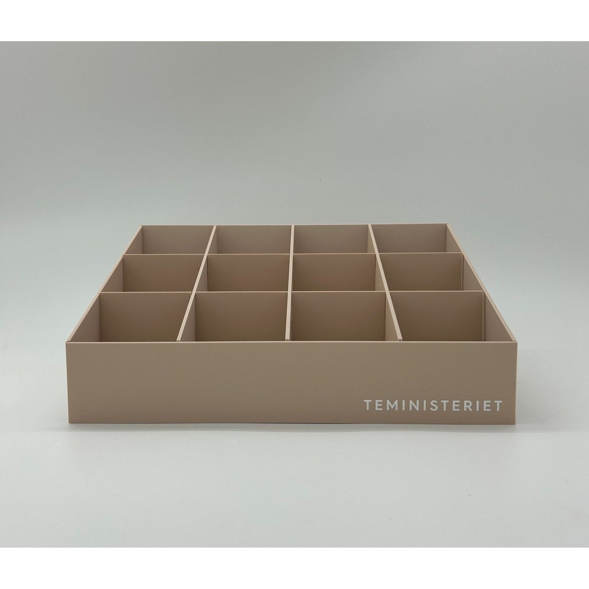 Beige teboks med 12 rum til Supertea fra Teministeriet, tom displayboks