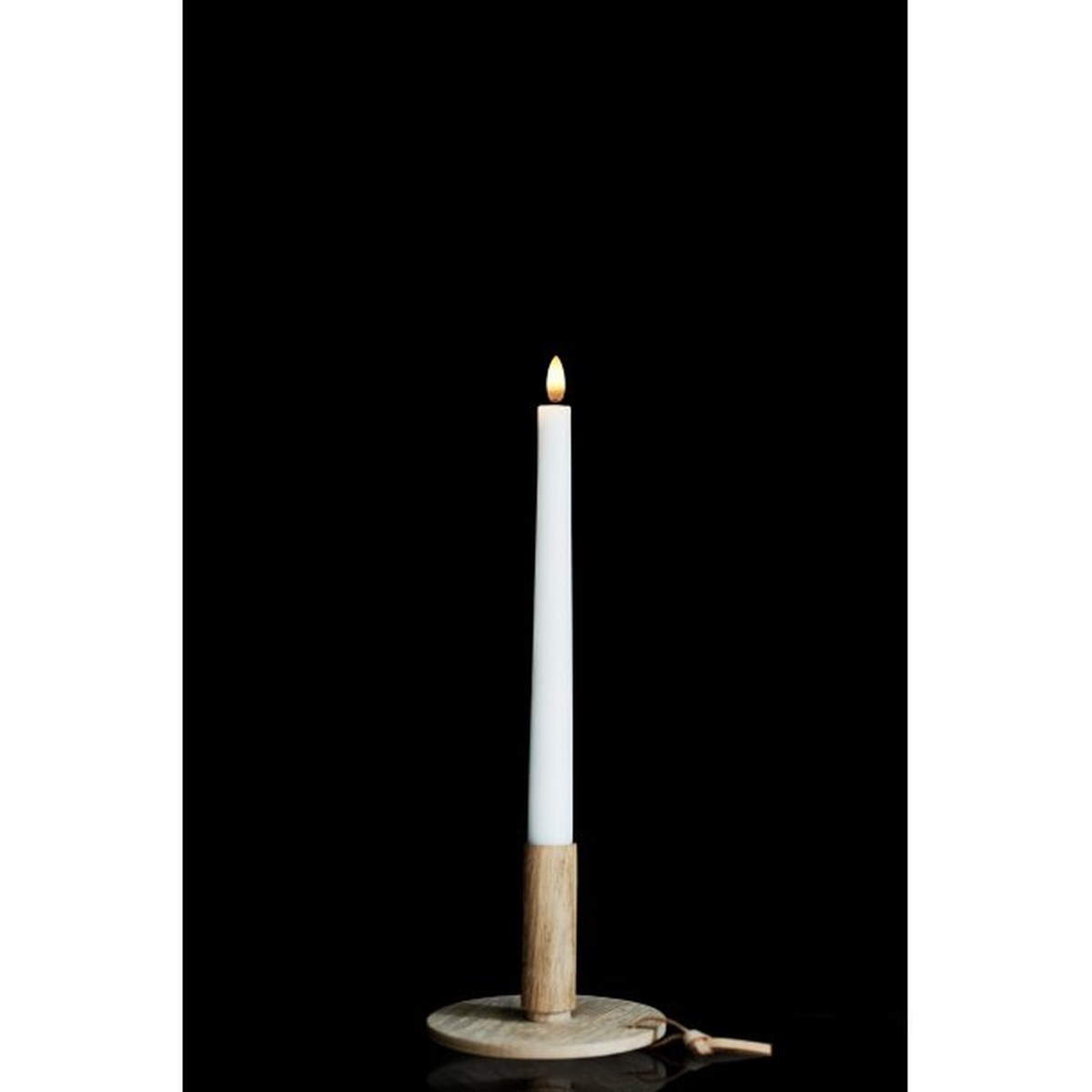 Autentisk LED kronelys med flamme i trækagerulle, 2,5x28 cm